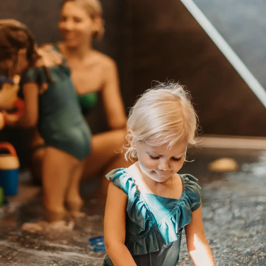 Water fun for the little ones at the Hofgut Wagrain family resort.