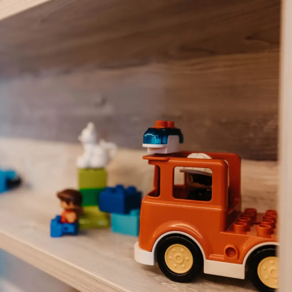 Hofgut-aparment-lifestyle-resort-wagrain-140 Construction and toy cars in the children's area at Hofgut Wagrain.