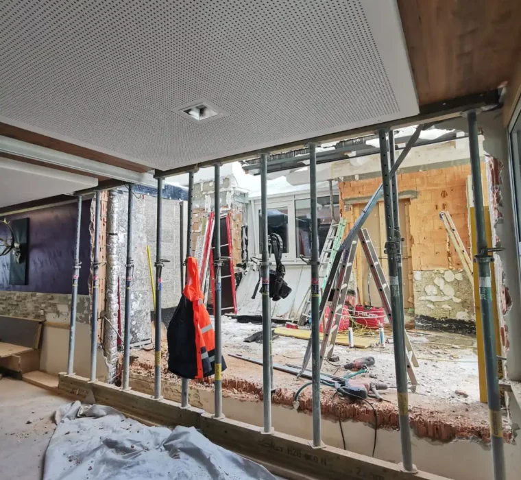 Renovation work inside the Hofgut Wagrain - insight into the ongoing modernization.